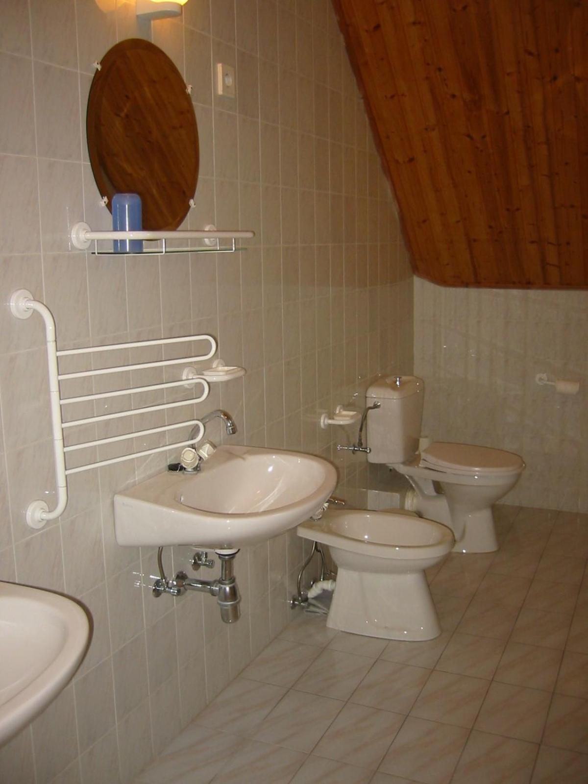 Gruendner Vendeghaz Bed & Breakfast Siófok Exterior foto