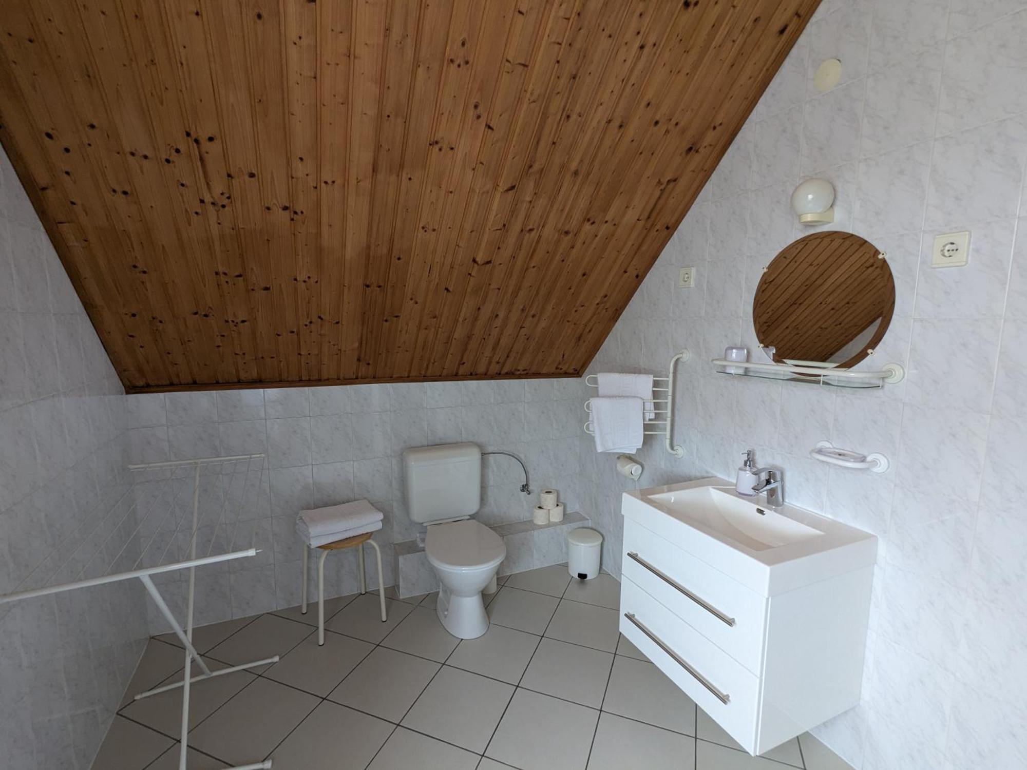 Gruendner Vendeghaz Bed & Breakfast Siófok Exterior foto